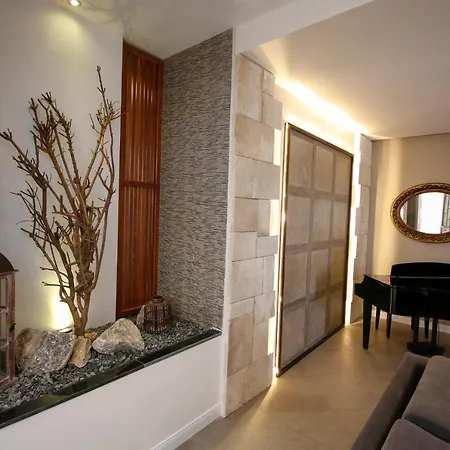 Munamar Beach Resıdence İçmeler
